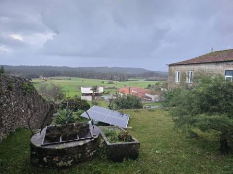 Moradia em Pedra com Vistas Magníficas