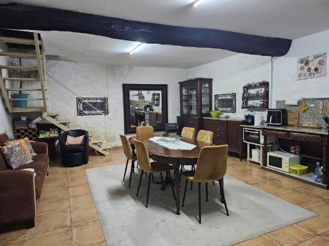 Moradia em Pedra com Vistas Magníficas