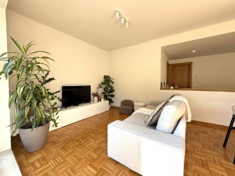 Apartamento T3 Duplex Renovado em Giela, Arcos de Valdevez