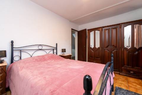 Moradia T4 em Geraz do Lima