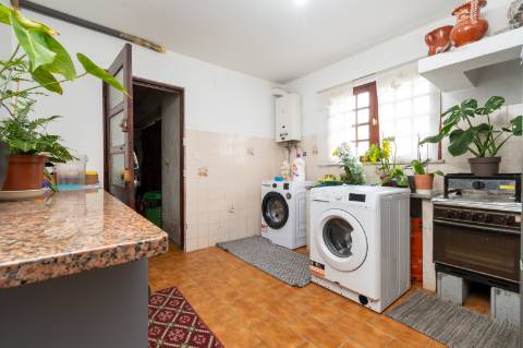 Moradia T4 em Geraz do Lima