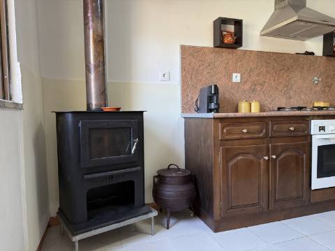 Moradia V2+1 em Lindoso, Ponte da Barca