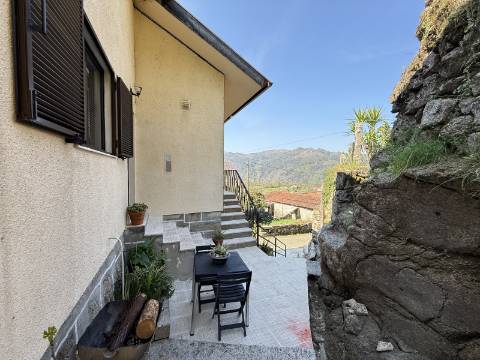 Moradia V2+1 em Lindoso, Ponte da Barca