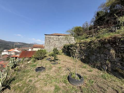 Moradia V2+1 em Lindoso, Ponte da Barca