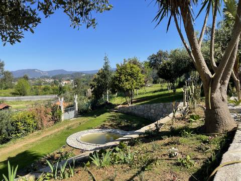 Moradia V3 de Luxo em Rebordões (Santa Maria), Ponte de Lima