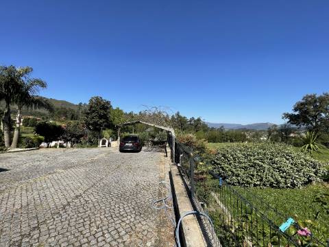 Moradia V3 de Luxo em Rebordões (Santa Maria), Ponte de Lima