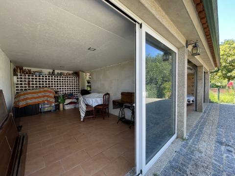 Moradia V3 de Luxo em Rebordões (Santa Maria), Ponte de Lima
