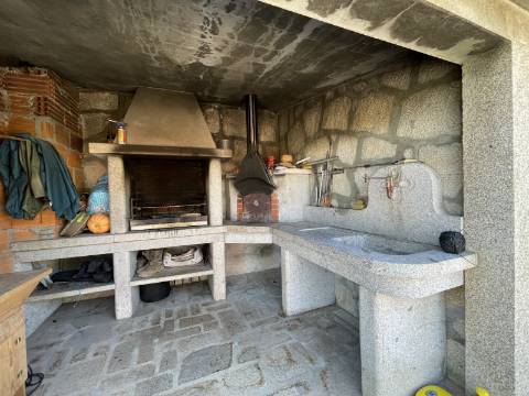 Moradia V3 de Luxo em Rebordões (Santa Maria), Ponte de Lima