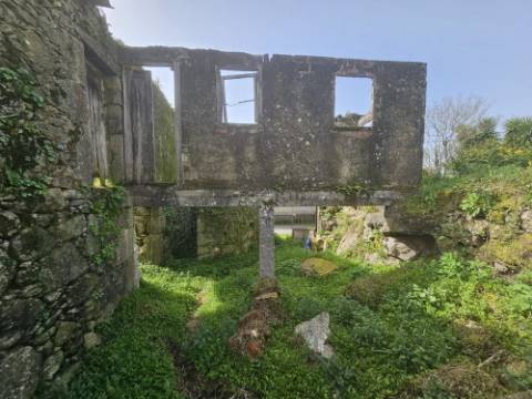 Moradia em ruina 5 min de Ponte de Lima