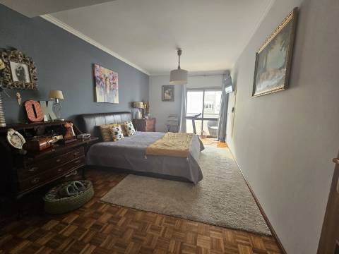 Apartamento T3 zona calma excelentes acessos