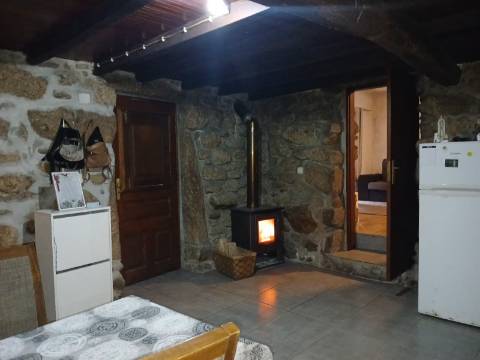 Moradia em Pedra T2+1