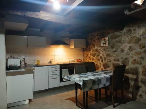 Moradia em Pedra T2+1