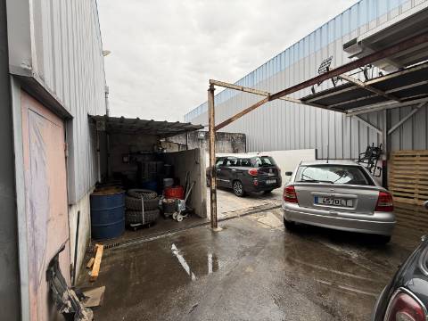 Pavilhão na Zona Industrial de Vila Nova de Muía, Ponte da Barca