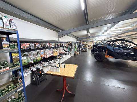 Pavilhão na Zona Industrial de Vila Nova de Muía, Ponte da Barca