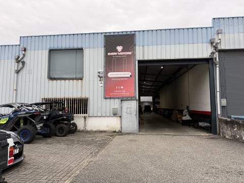 Pavilhão na Zona Industrial de Vila Nova de Muía, Ponte da Barca