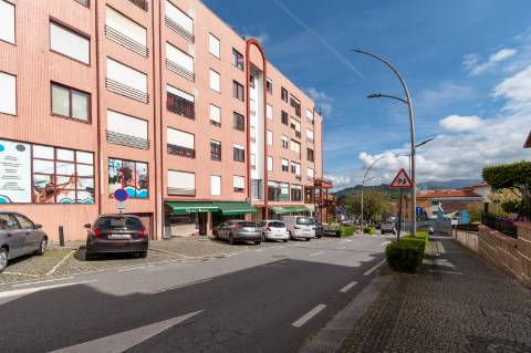 Apartamento T3 - Ponte da Barca