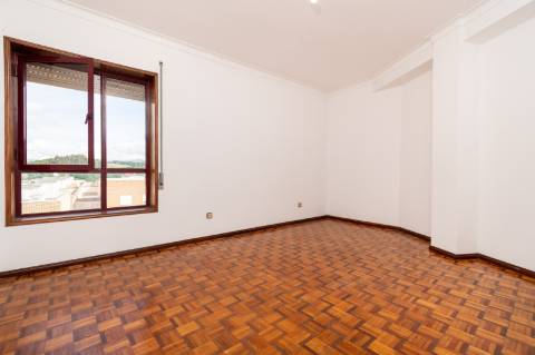 Apartamento T3 - Ponte da Barca