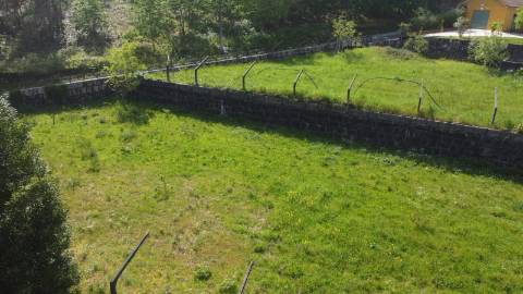 Terreno para construção - Sabadim