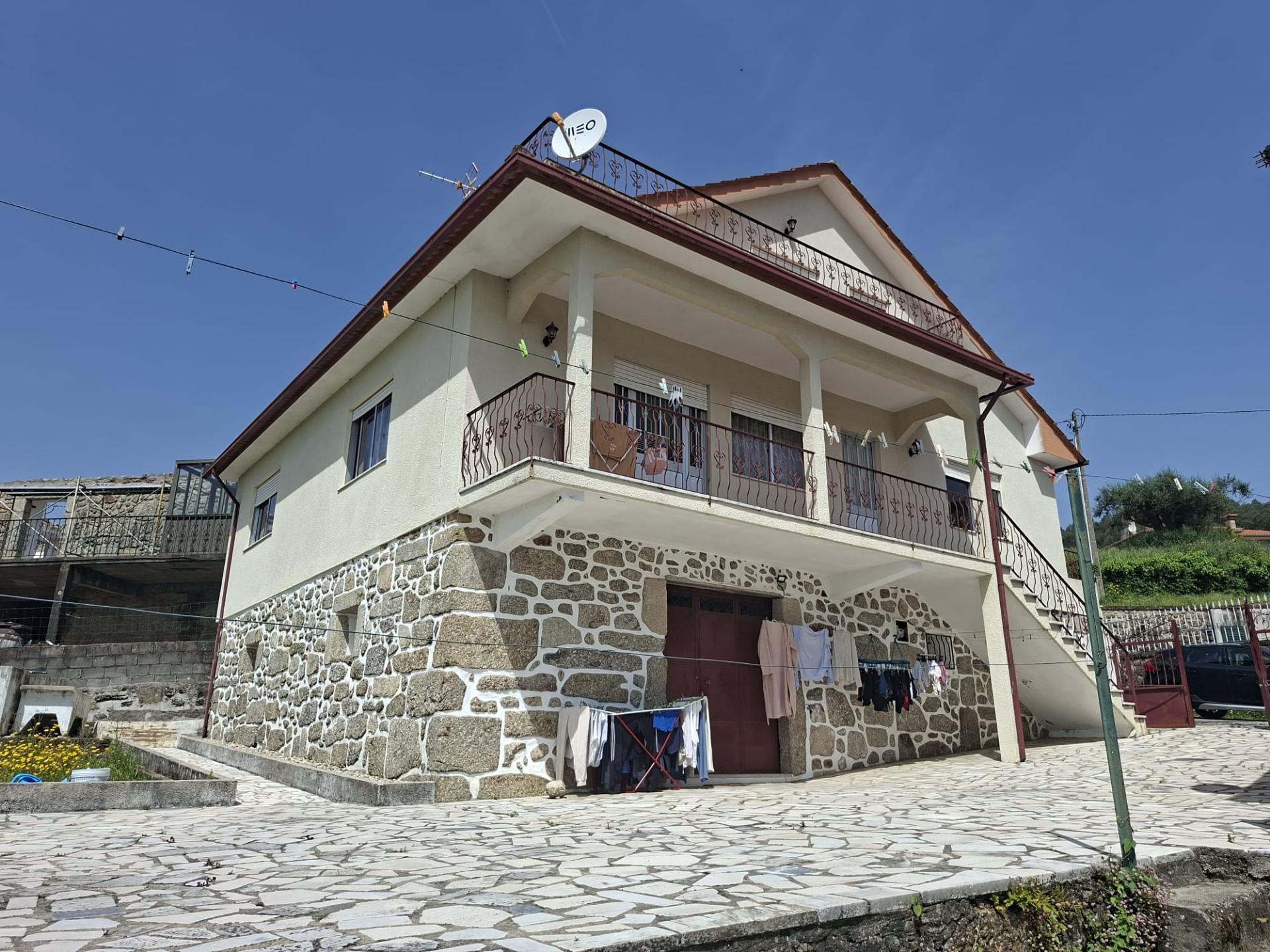 Moradia vistas excelentes