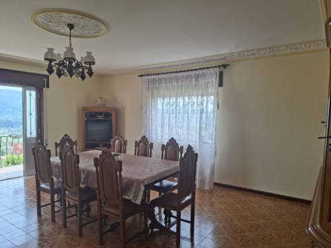 Moradia vistas excelentes