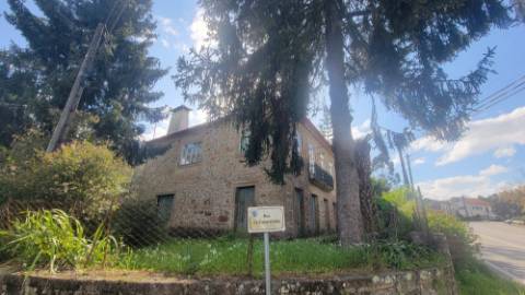 Moradias em Pedra (3 artigos) - Freixo, Ponte de Lima