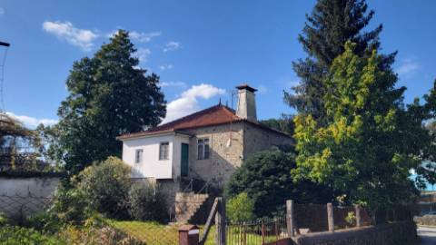 Moradias em Pedra (3 artigos) - Freixo, Ponte de Lima