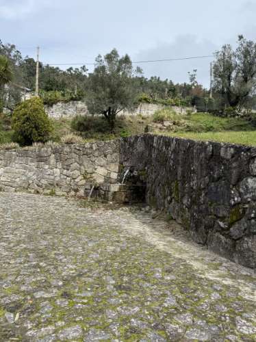 Moradia T3 com Vistas Desafogadas em Zona de Montanha