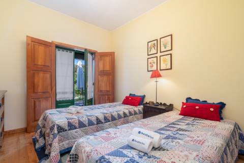 Moradia V4 de Luxo c/ Piscina e Campo de Ténis em Couto, Arcos de Valdevez