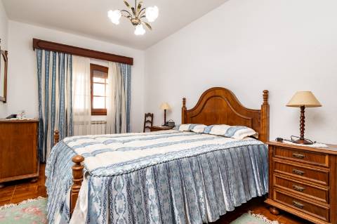 Moradia T3 com amplo terreno em Oliveirinha, Aveiro