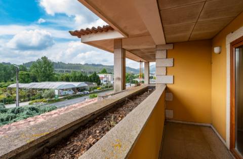 Excelente moradia V4 em Sequeira - Braga