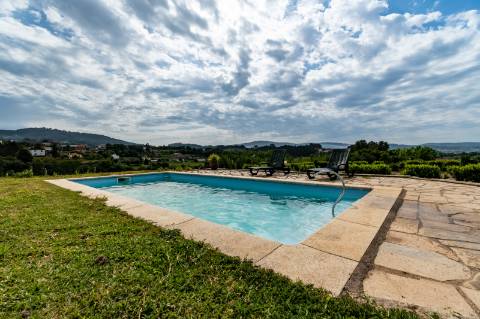 Quinta c/ Moradia V3, Piscina e Cavalariça em Arcozelo, Ponte de Lima
