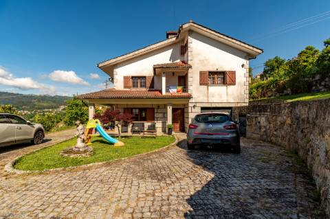 Moradia T4 São Cosme, Arcos de Valdevez