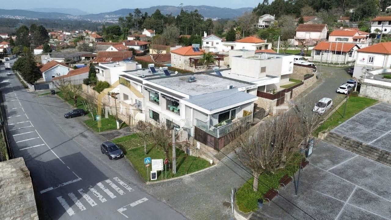 Vende-se Estabelecimento hotelaria café tapas com exploração de Jogos da Santa casa misericórdia (EUROMILHÕES)