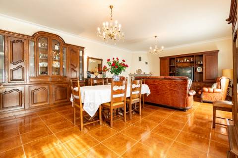 Moradia T4 Exclusiva à Venda na Fronteira de Gondoriz - Arcos de Valdevez