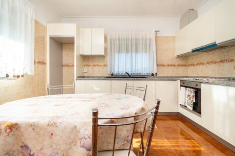 Moradia T4 Exclusiva à Venda na Fronteira de Gondoriz - Arcos de Valdevez