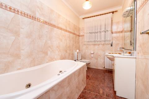 Moradia T4 Exclusiva à Venda na Fronteira de Gondoriz - Arcos de Valdevez