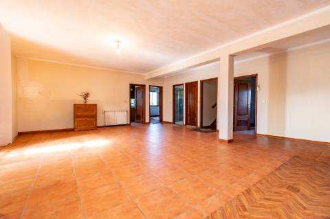 Moradia T4 Exclusiva à Venda na Fronteira de Gondoriz - Arcos de Valdevez