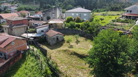 Moradia para Restauro - Arcos de Valdevez