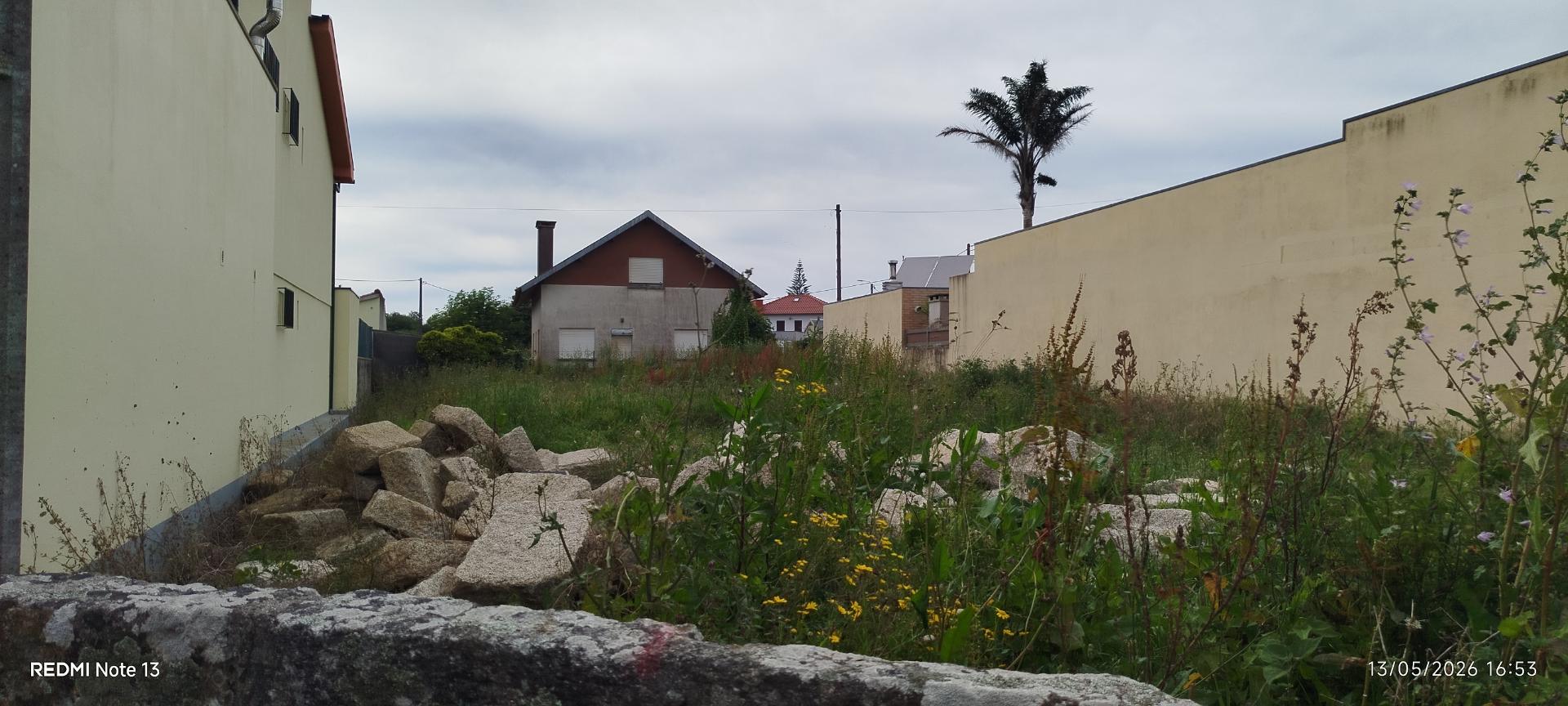 Terreno com projeto aprovado