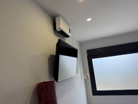 Moradia V2+1 Completamente Restaurada em Sabadim, Arcos de Valdevez