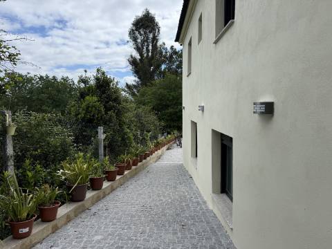 Moradia V2+1 Completamente Restaurada em Sabadim, Arcos de Valdevez