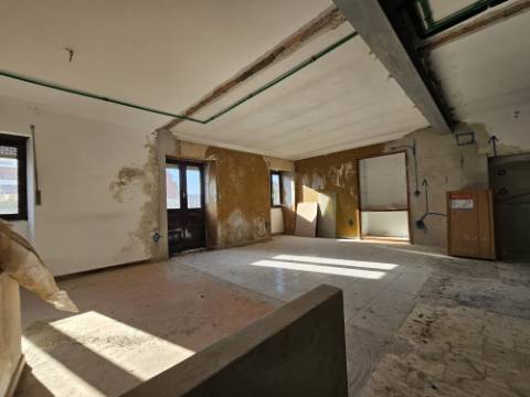 Apartamento T3 duplex no Centro Histórico