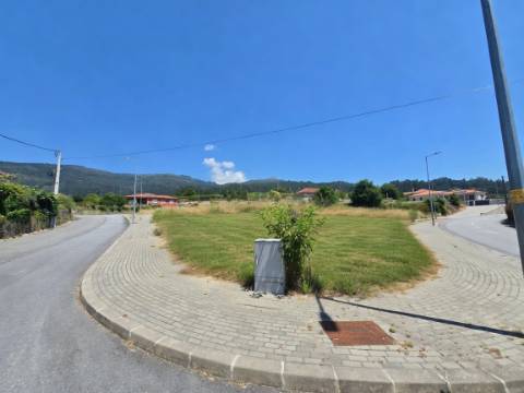 Lote nº2 de Construção Exclusivo em Refoios do Lima - O Lugar Perfeito para a Casa dos Seus Sonhos