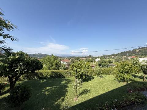 Moradia V4 em Bravães, Ponte da Barca