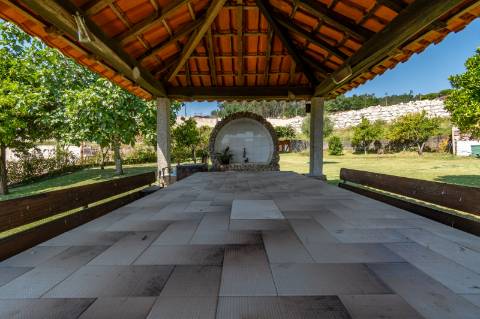 Moradia V3 Térrea Moderna em Guilhadeses, Arcos de Valdevez