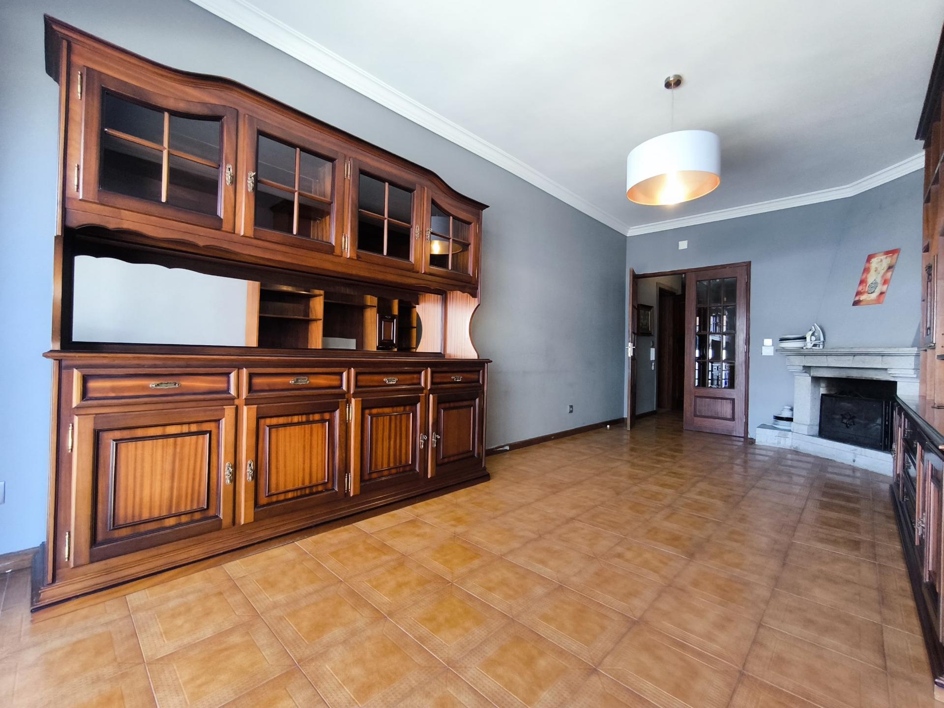 Apartamento t3 para arrendar