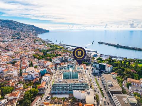 Apartamento T4 na Sé - Funchal