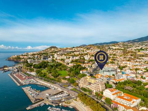 Apartamento T4 na Sé - Funchal