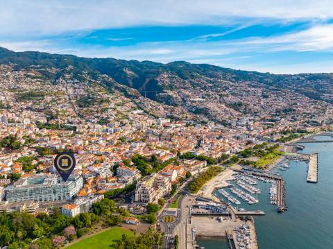 Apartamento T4 na Sé - Funchal