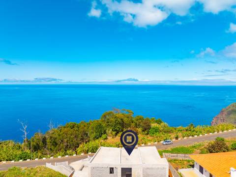 Moradia T3 com vista mar